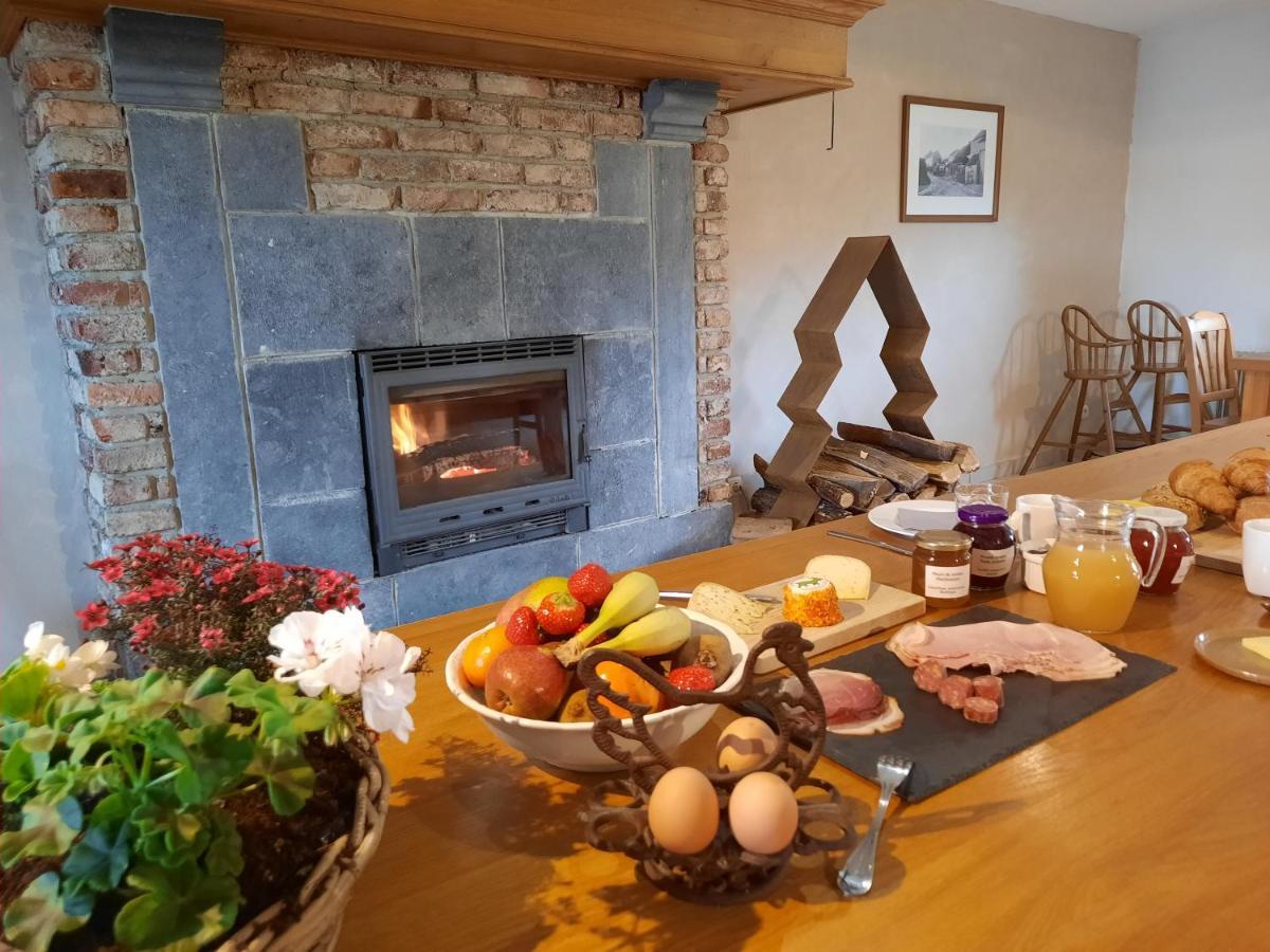 Bed and Breakfast Aux Saveurs D'Enneille Durbuy Exterior foto