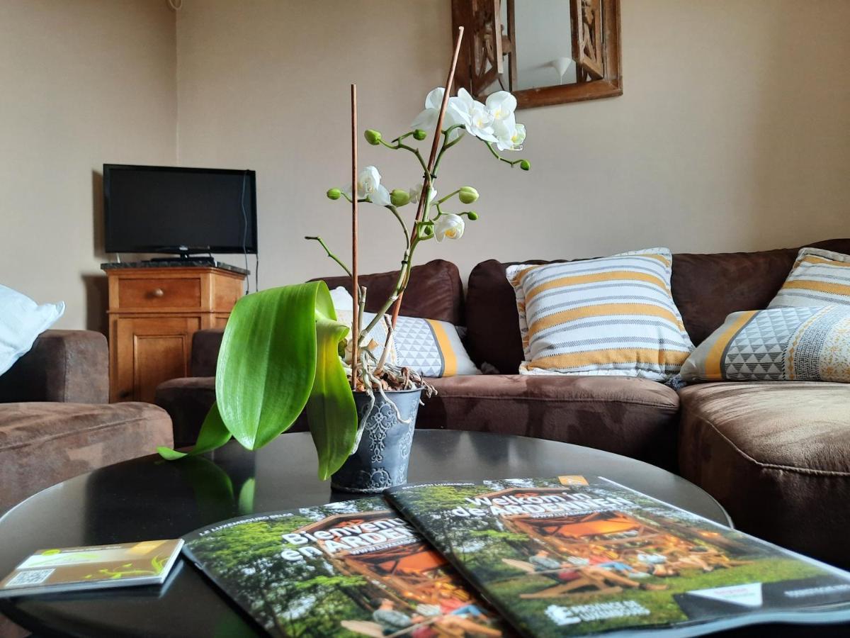 Bed and Breakfast Aux Saveurs D'Enneille Durbuy Exterior foto