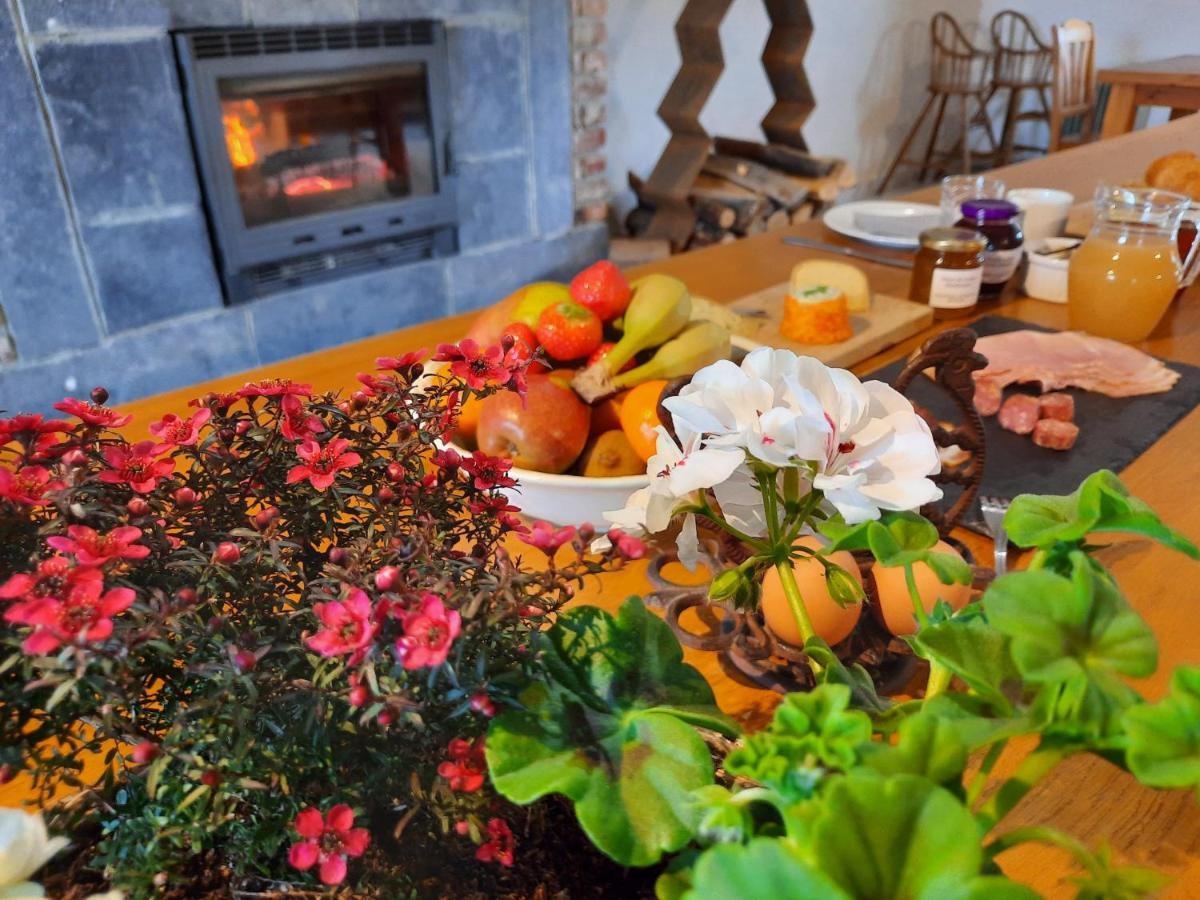 Bed and Breakfast Aux Saveurs D'Enneille Durbuy Exterior foto