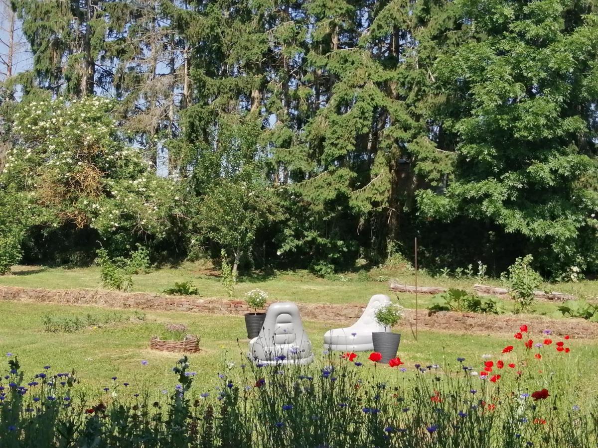 Bed and Breakfast Aux Saveurs D'Enneille Durbuy Exterior foto