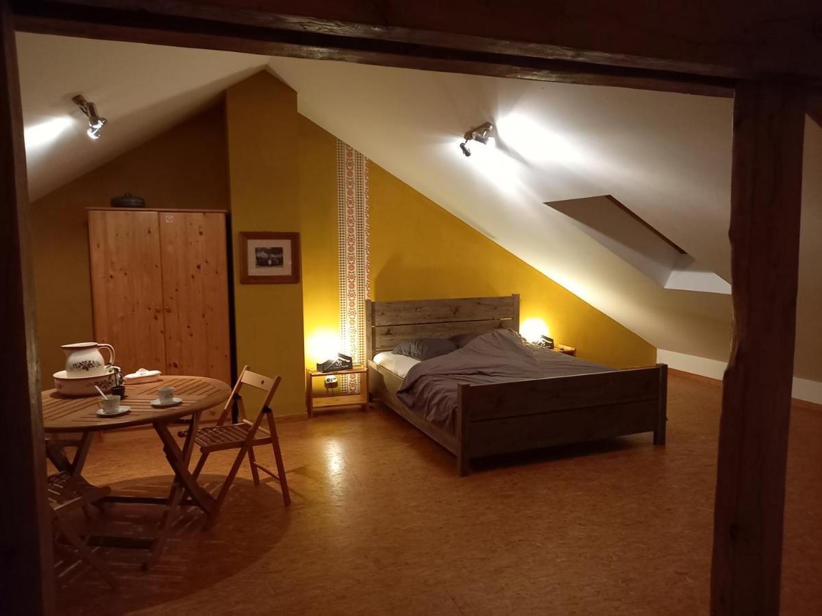 Bed and Breakfast Aux Saveurs D'Enneille Durbuy Exterior foto